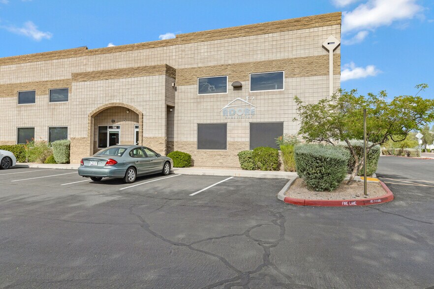 1745 W Deer Valley Rd, Phoenix, AZ à vendre - Photo du bâtiment - Image 3 de 6