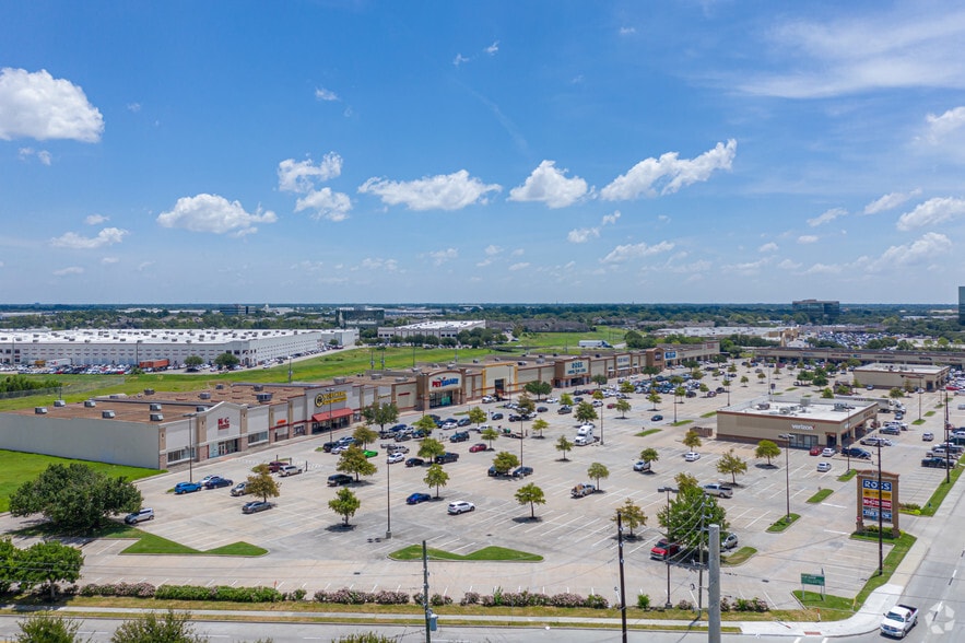 13744-13830 Northwest Fwy, Houston, TX for lease - Aerial - Image 3 of 7