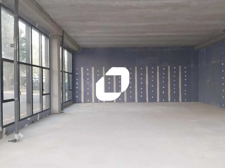 Office in Montpellier for sale - Interior Photo - Image 2 of 8