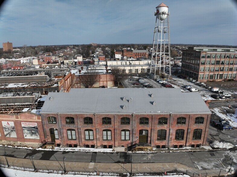 21 Clark St, Trenton, NJ à louer - Communauté Matterport - Image 2 de 45