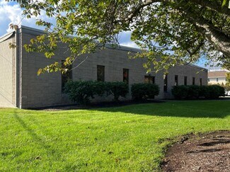 Plus de détails pour 310 South St, Plainville, MA - Bureau à louer