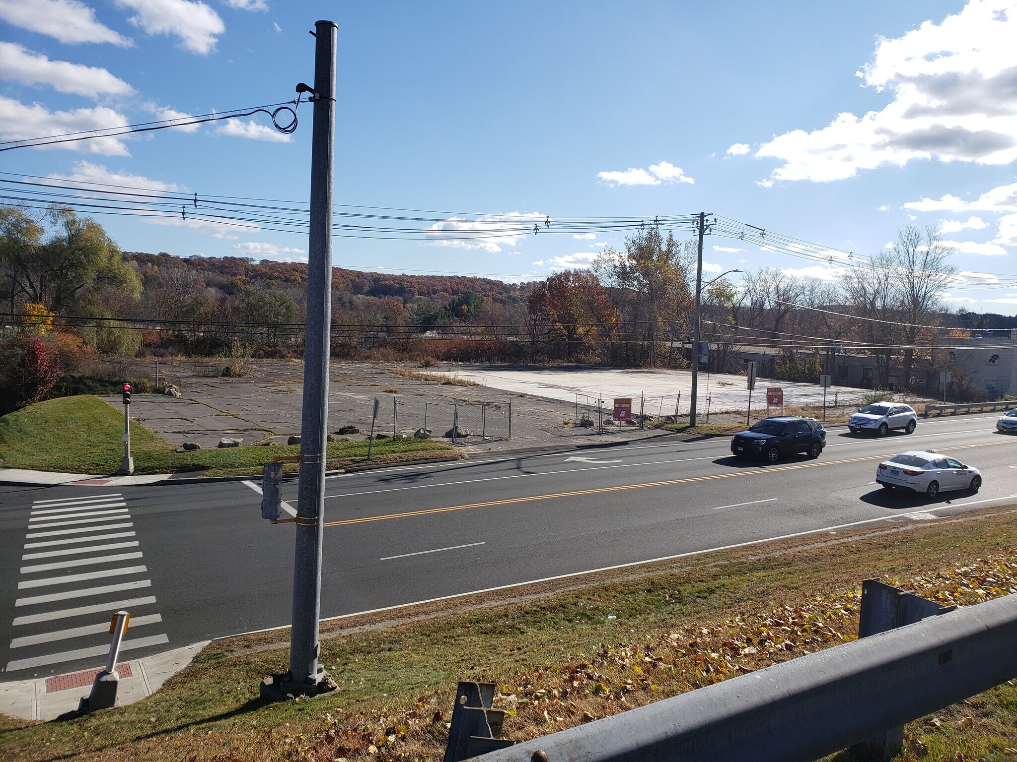 1074 Wolcott St, Waterbury, CT à vendre Autre- Image 1 de 5