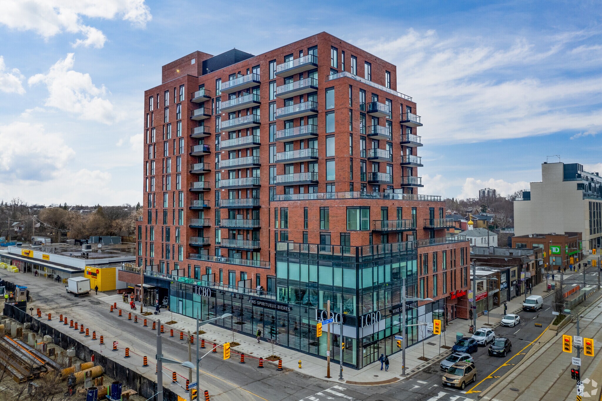 900 St. Clair Ave W, Toronto, ON à vendre Photo principale- Image 1 de 1