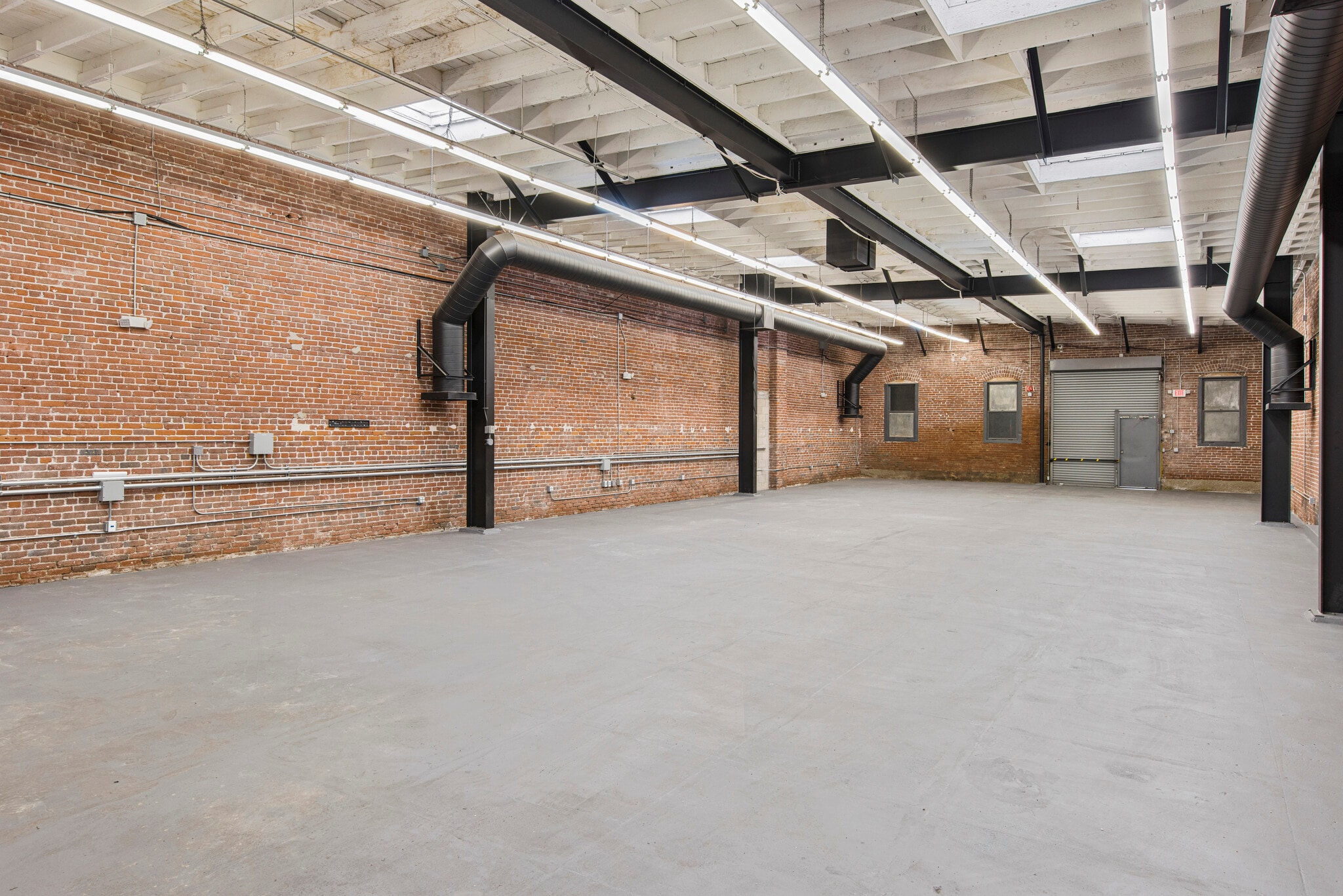 1022 S Santa Fe Ave, Los Angeles, CA for sale Interior Photo- Image 1 of 8