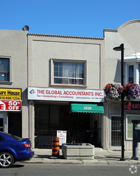 2828 Danforth Ave, Toronto, ON for sale - Primary Photo - Image 1 of 1