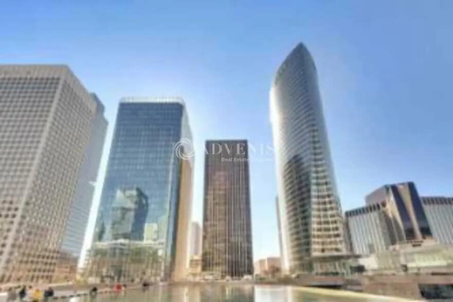 Office in Puteaux for lease - Building Photo - Image 1 of 5