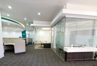 1645-1737 W Orangethorpe Ave, Fullerton, CA for lease Interior Photo- Image 2 of 2