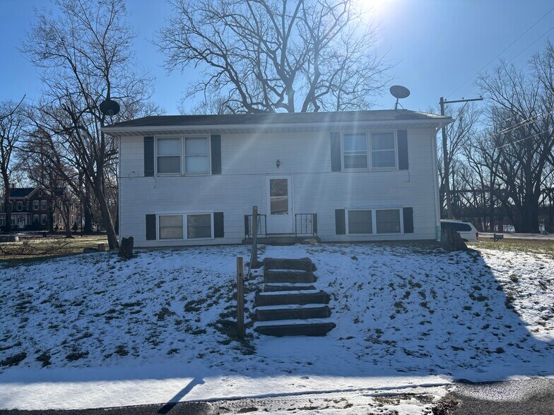 2890 State Route 405, Milton, PA à vendre - Photo du bâtiment - Image 2 de 3