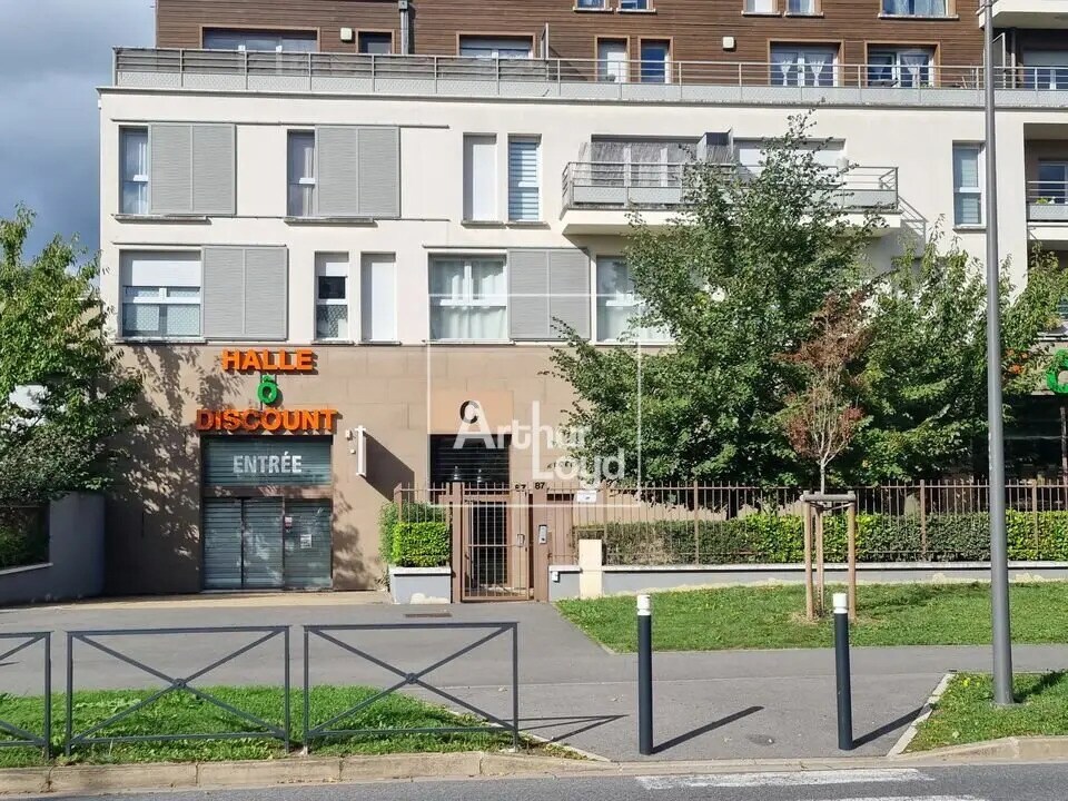 Bureau dans Lognes à louer Photo du bâtiment- Image 1 de 6