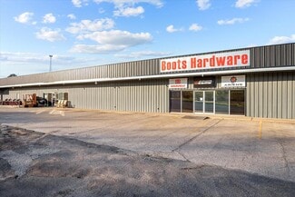 More details for 101 S US Highway 69, Huntington, TX - Retail for Sale