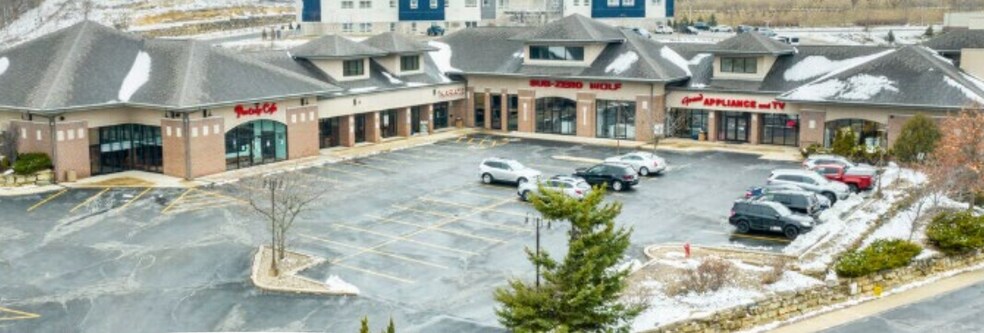 6220 Nesbitt Rd, Madison, WI à louer - Photo du bâtiment - Image 1 de 8