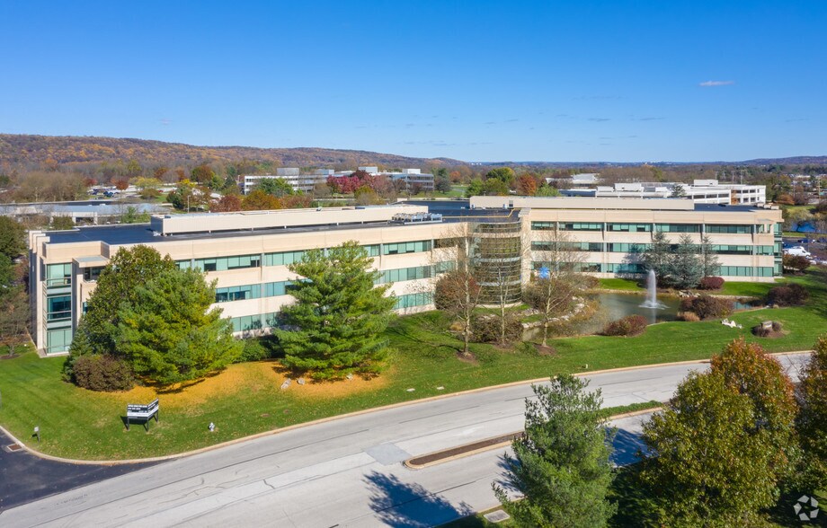 45 Liberty Blvd, Malvern, PA à louer - Photo du bâtiment - Image 2 de 10
