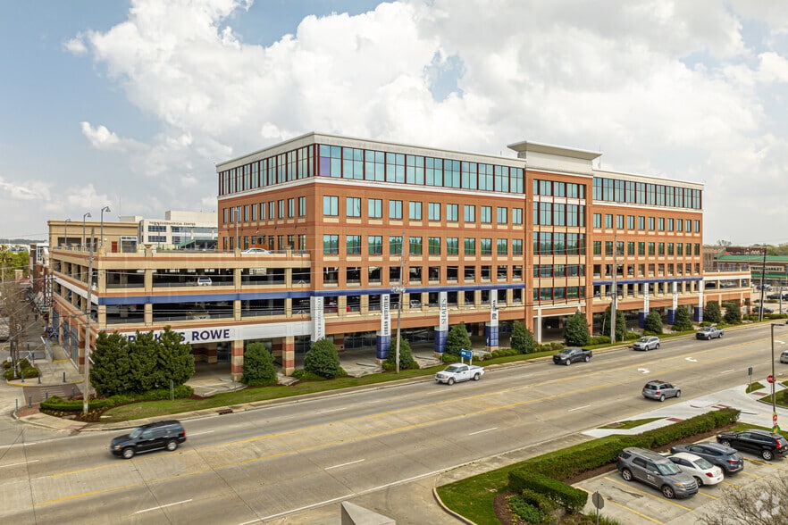 10000 Perkins Rowe, Baton Rouge, LA à louer - Photo du bâtiment - Image 3 de 3