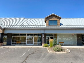 61334 S Highway 97, Bend, OR for lease Building Photo- Image 2 of 2