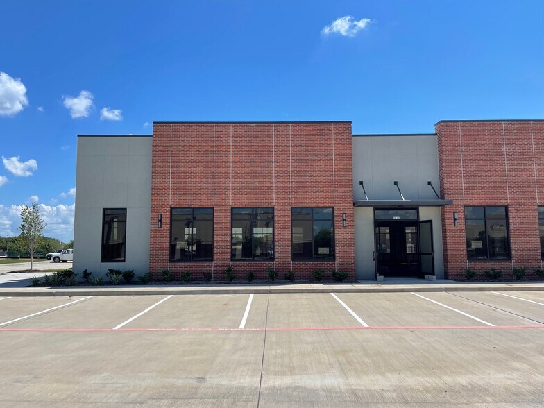2803 Imperia Dr, Sugar Land, TX à louer - Photo du bâtiment - Image 3 de 3