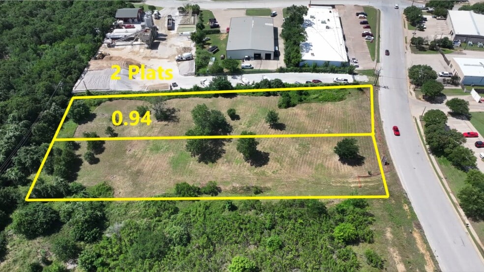 1305-1307 Royal Pky, Euless, TX for sale - Commercial Listing Video - Image 2 of 10