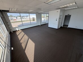 10055 Belknap Rd, Sugar Land, TX à louer Photo intérieure- Image 2 de 4