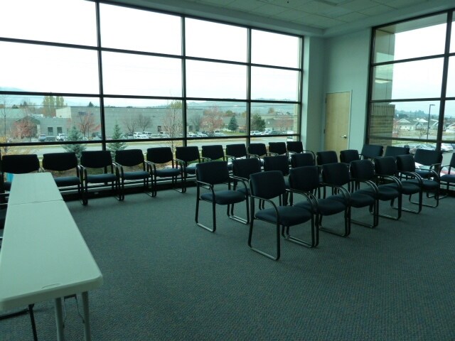 23403 E Mission Ave, Liberty Lake, WA à louer - Photo intérieure - Image 3 de 15