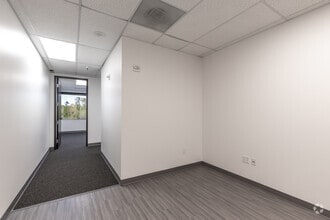 1349 Empire Central Dr, Dallas, TX for lease Interior Photo- Image 2 of 2