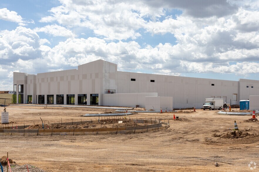 15030 Compark Blvd, Parker, CO à louer - Photo du bâtiment - Image 2 de 4
