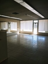 2737-2745 N Campbell Ave, Tucson, AZ for lease Interior Photo- Image 2 of 8