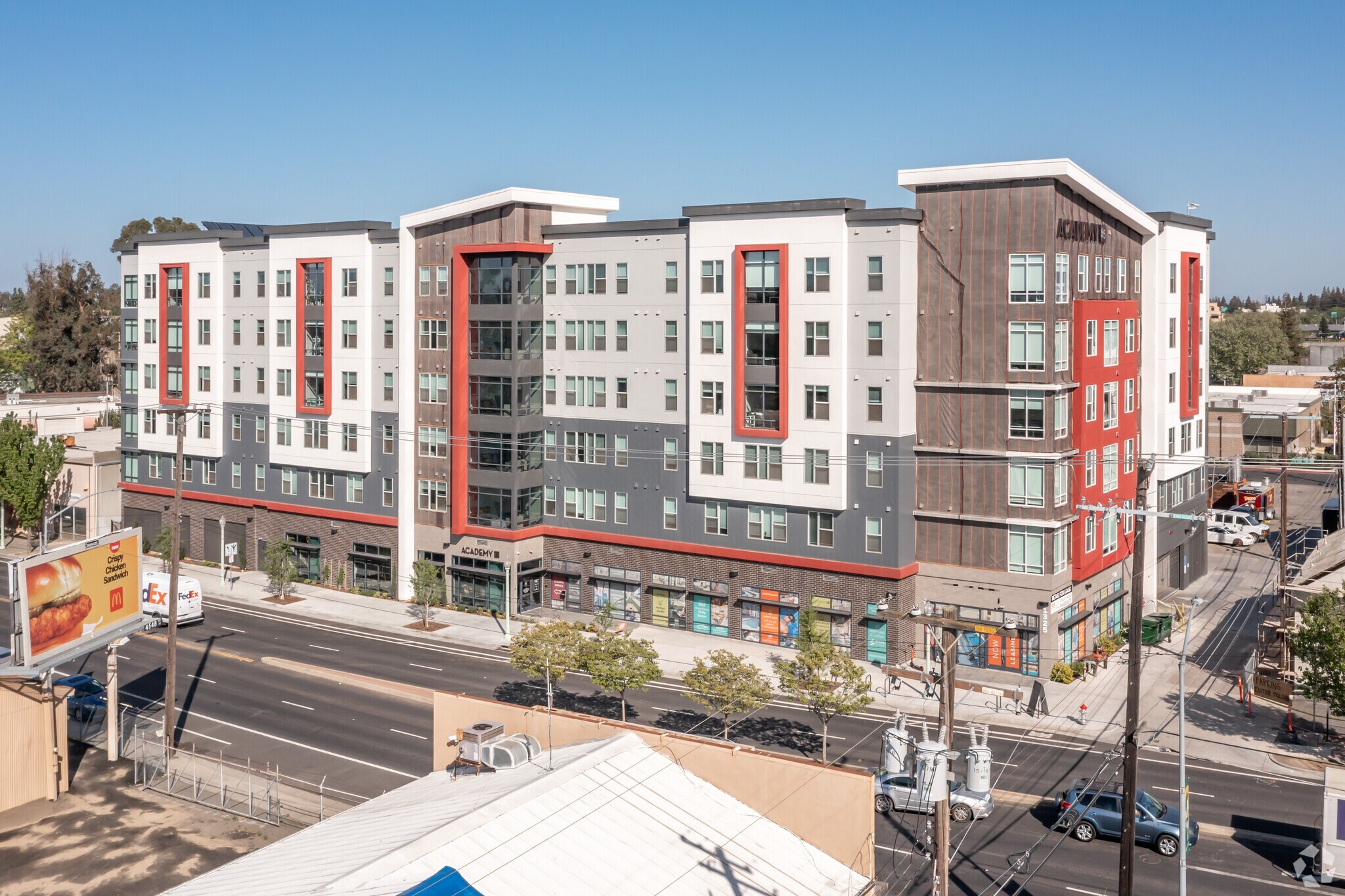 1325 65th St, Sacramento, CA for lease Building Photo- Image 1 of 27