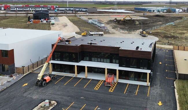 More details for 101 Progress Way, Oak Bluff, MB - Flex for Lease