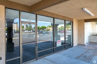 2313-2523 N Chester Ave, Bakersfield, CA for lease Interior Photo- Image 1 of 1