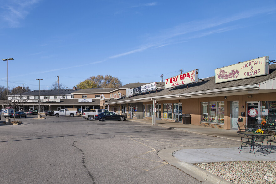 605-619 N Sherman Ave, Madison, WI à vendre - Photo principale - Image 1 de 1