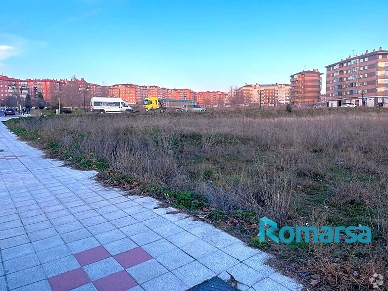 Avenida de la Juventud, Ávila, Ávila à vendre - Photo du bâtiment - Image 3 de 6