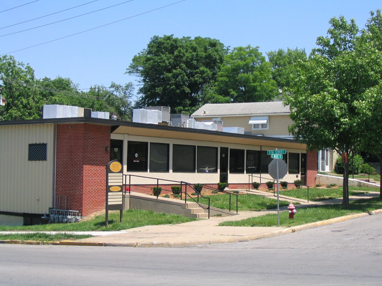 422-432 Walnut St, Leavenworth, KS à louer Photo principale- Image 1 de 2