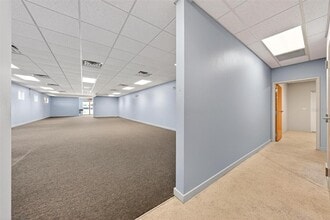 17809 SE 109th Ave, Summerfield, FL for lease Interior Photo- Image 2 of 12
