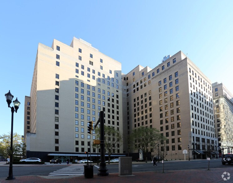 1007 N Orange St, Wilmington, DE à louer - Photo du bâtiment - Image 2 de 3