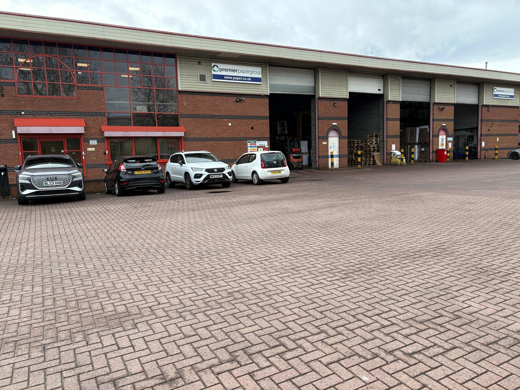 Bridgewater Rd, Leeds for lease Building Photo- Image 1 of 13