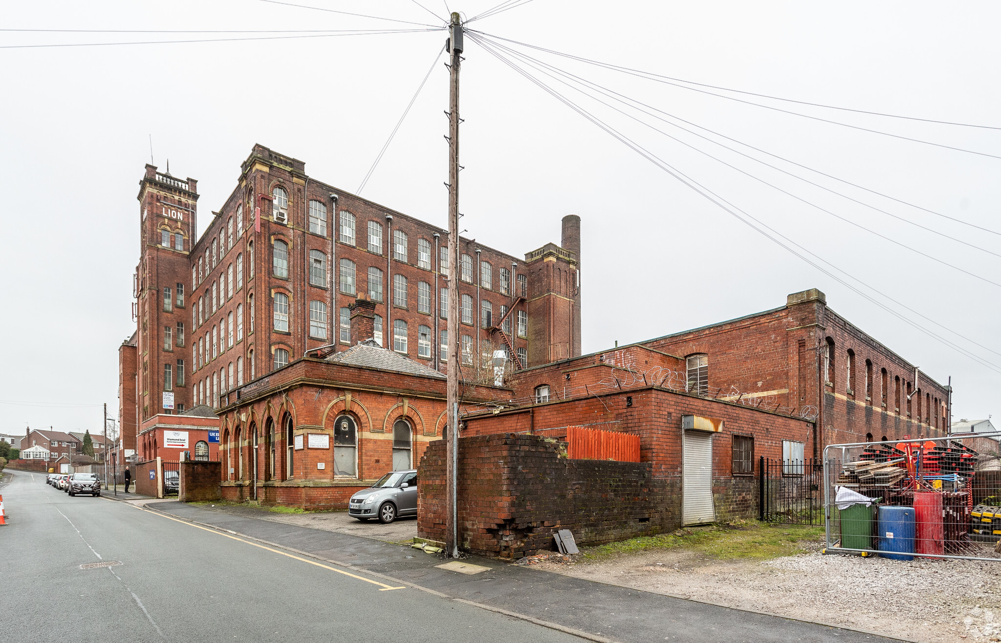 Fitton St, Oldham for lease Primary Photo- Image 1 of 7