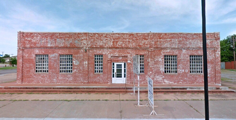 201 NW Dearborn Ave, Lawton, OK à louer - Photo du bâtiment - Image 1 de 5