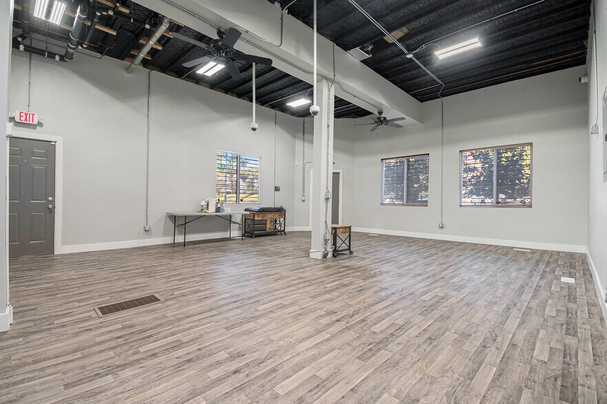 2601 N 45th St, Omaha, NE à louer - Photo intérieure - Image 3 de 23