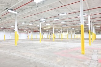 680 E John St, Markesan, WI for lease Interior Photo- Image 2 of 5
