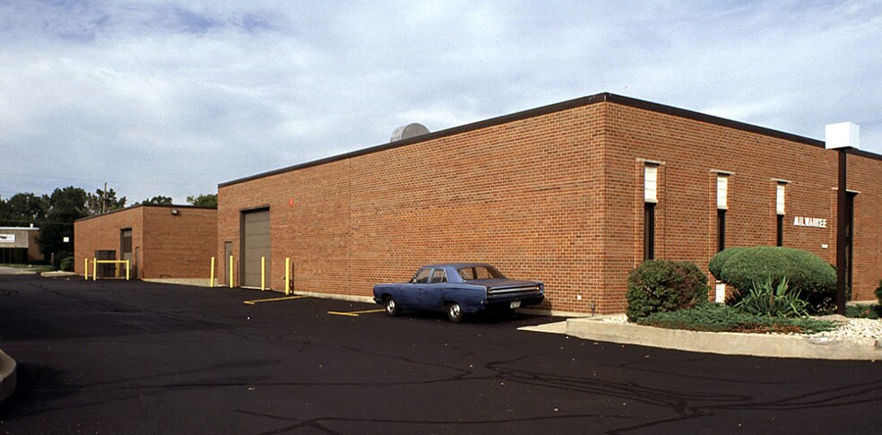 5601-5631 W Howard St, Niles, IL à louer - Autre - Image 2 de 18