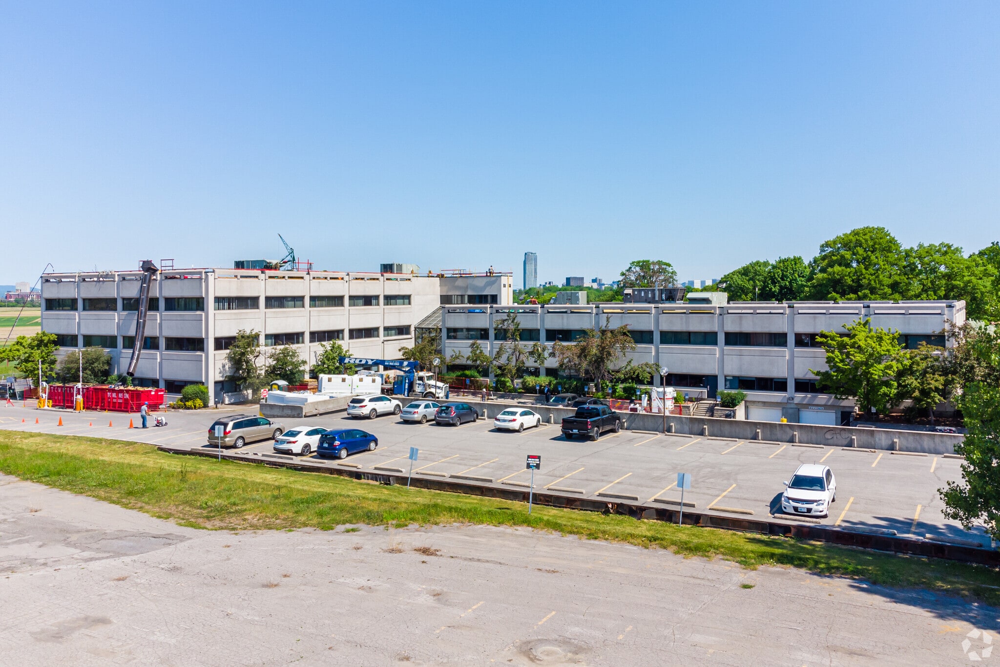 1101 Prince Of Wales Dr, Ottawa, ON for lease Building Photo- Image 1 of 4