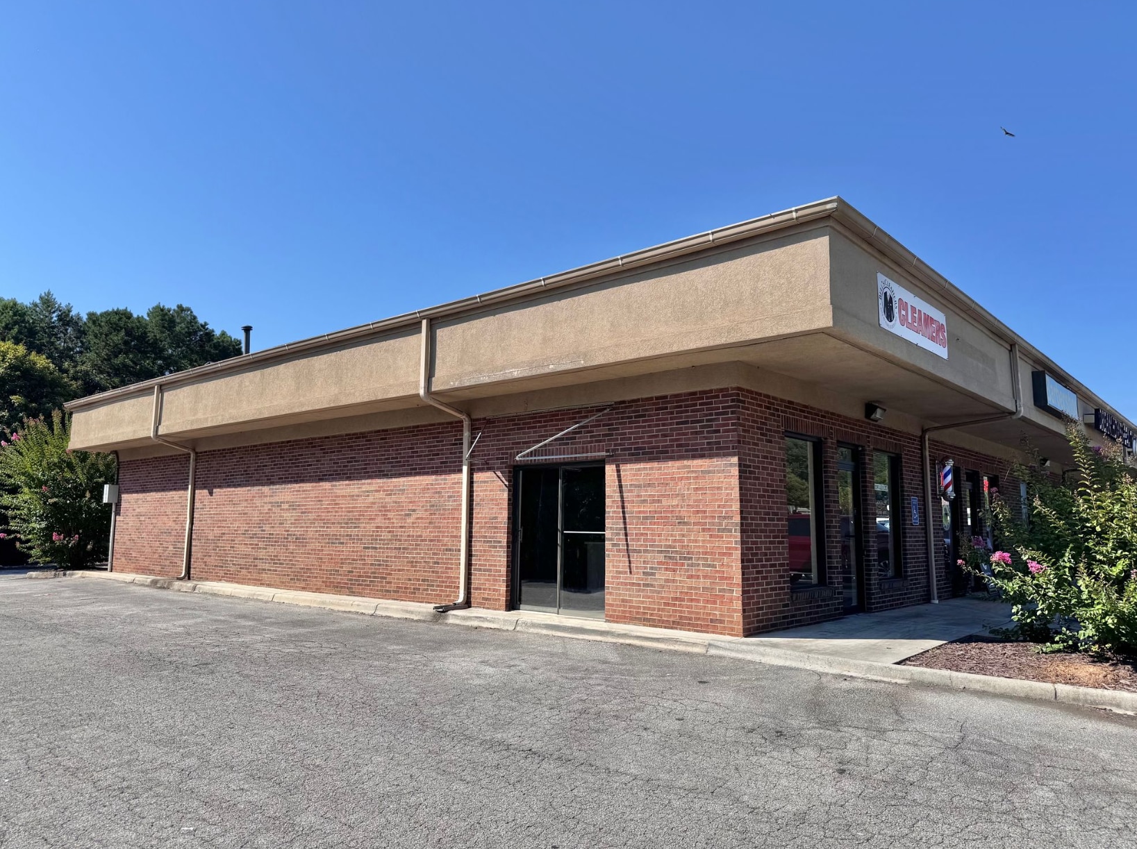 2550 Limestone Pky, Gainesville, GA for lease Primary Photo- Image 1 of 9