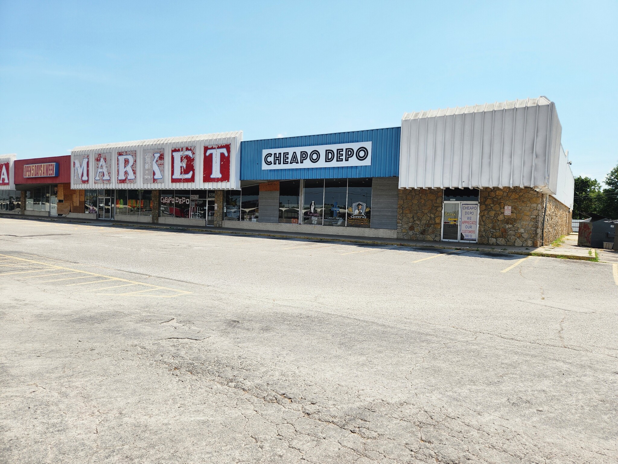 9202-9244 E Admiral Pl, Tulsa, OK for lease Building Photo- Image 1 of 8