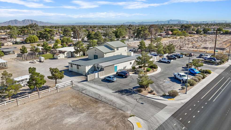 5000-5010 N Jones Blvd, Las Vegas, NV for sale - Building Photo - Image 1 of 5