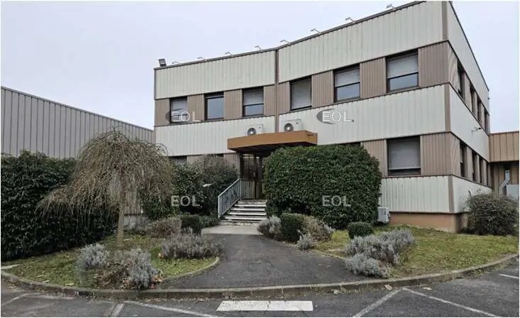 Industrial in Collégien for lease - Building Photo - Image 2 of 10