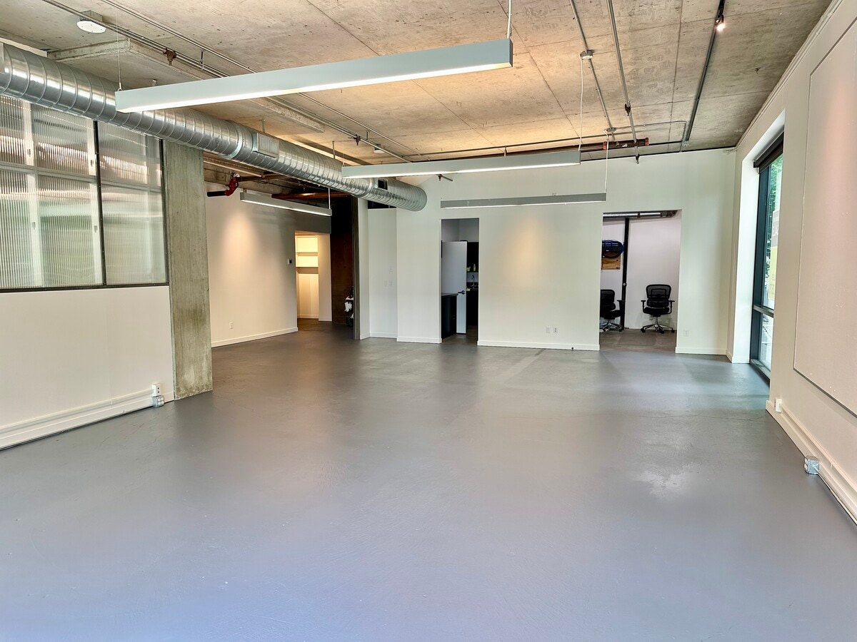 80 Vine St, Seattle, WA 98121 - Unit 201 - - Interior Photo - Image 2 of 3