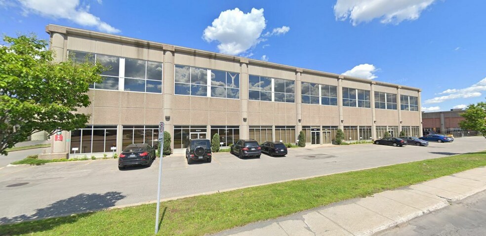 9215 Boul Langelier, Montréal, QC à louer - Photo du bâtiment - Image 2 de 4