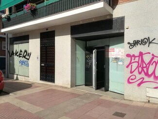 Plus de détails pour Multi-résidentiel à vendre