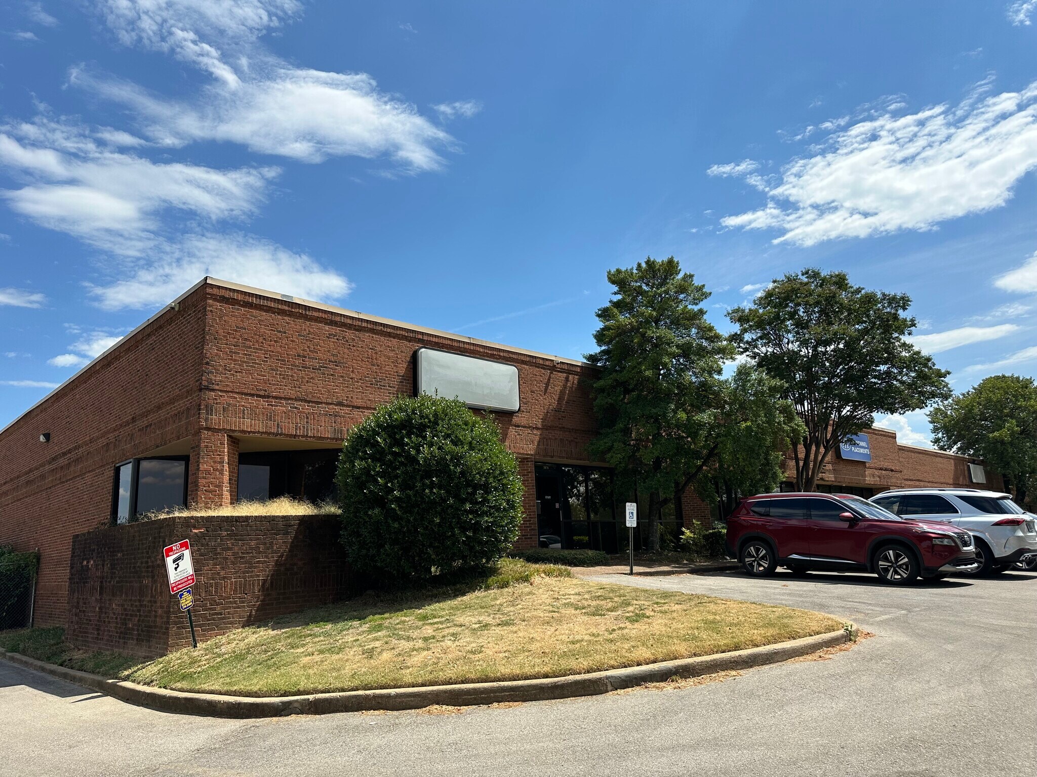 3872-3914 Perkins Cut Off, Memphis, TN for lease Primary Photo- Image 1 of 3