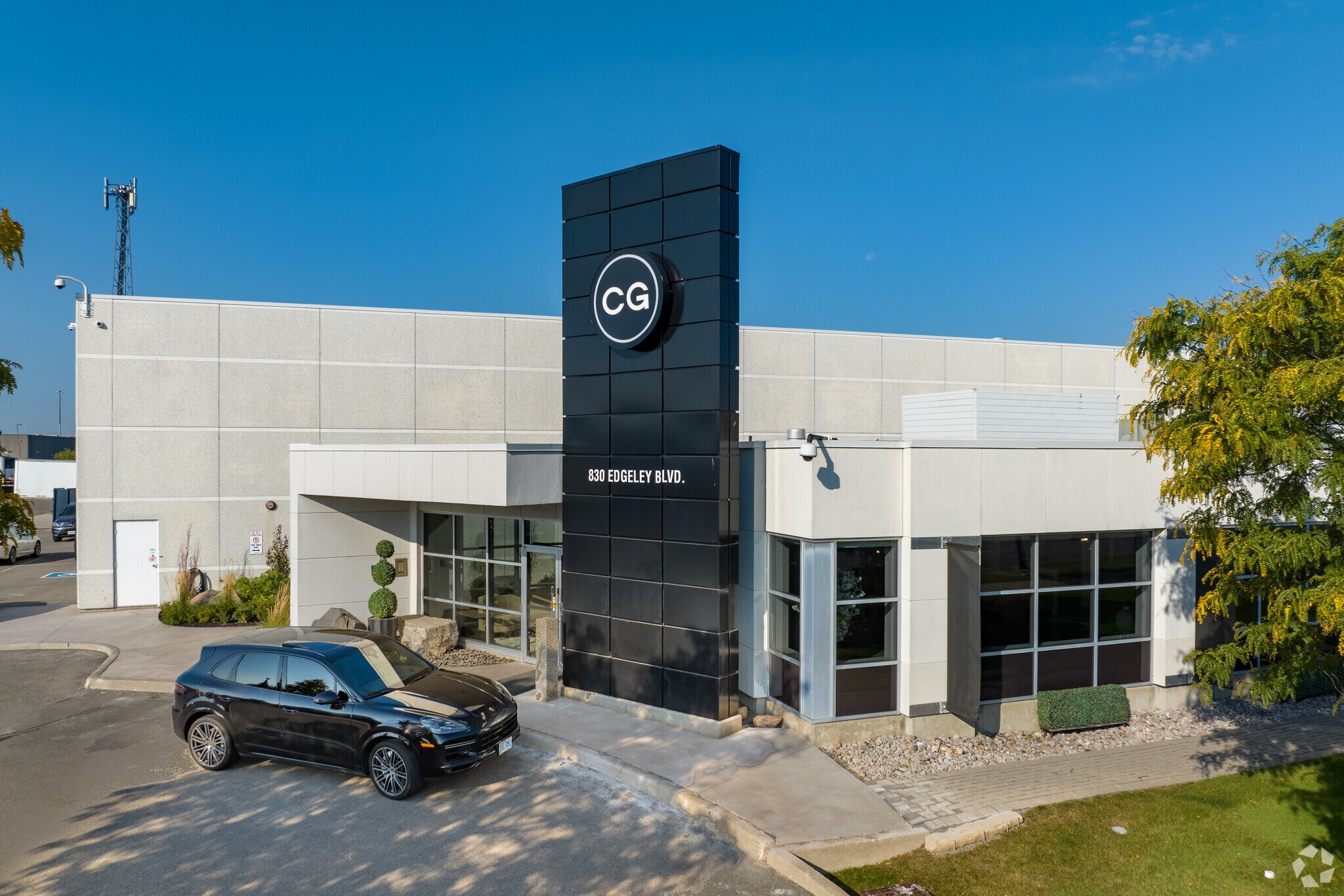 830-840 Edgeley Blvd, Vaughan, ON à vendre Photo principale- Image 1 de 1