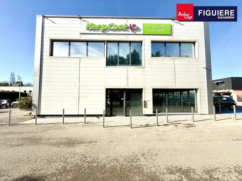 Office in Éguilles for lease - Building Photo - Image 3 of 8